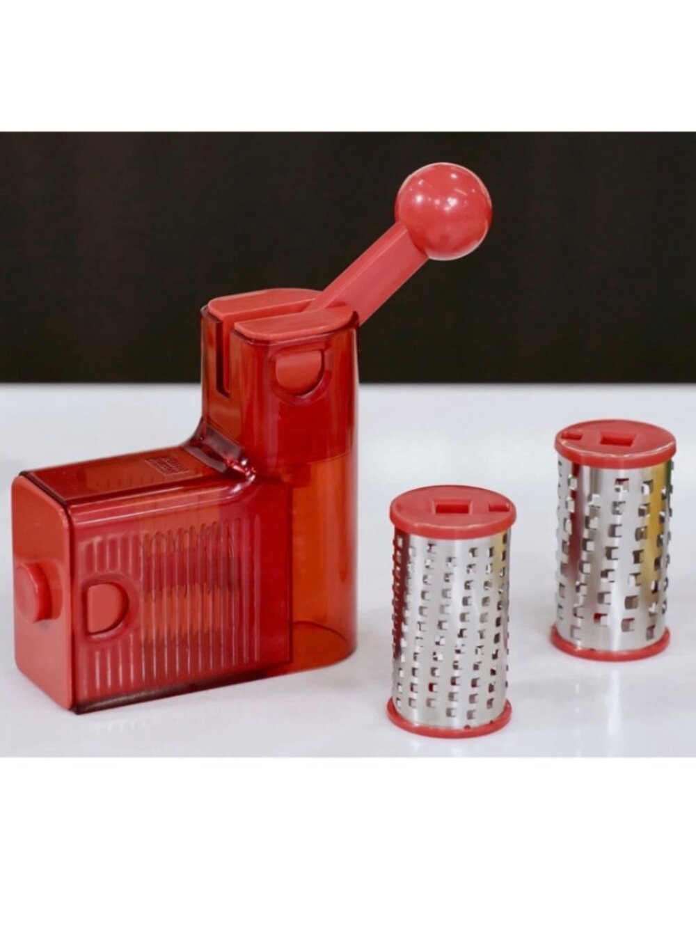 Kuhn Rikon Handheld Ratchet Grater w/ 2 Barrels K88999 RED NEW